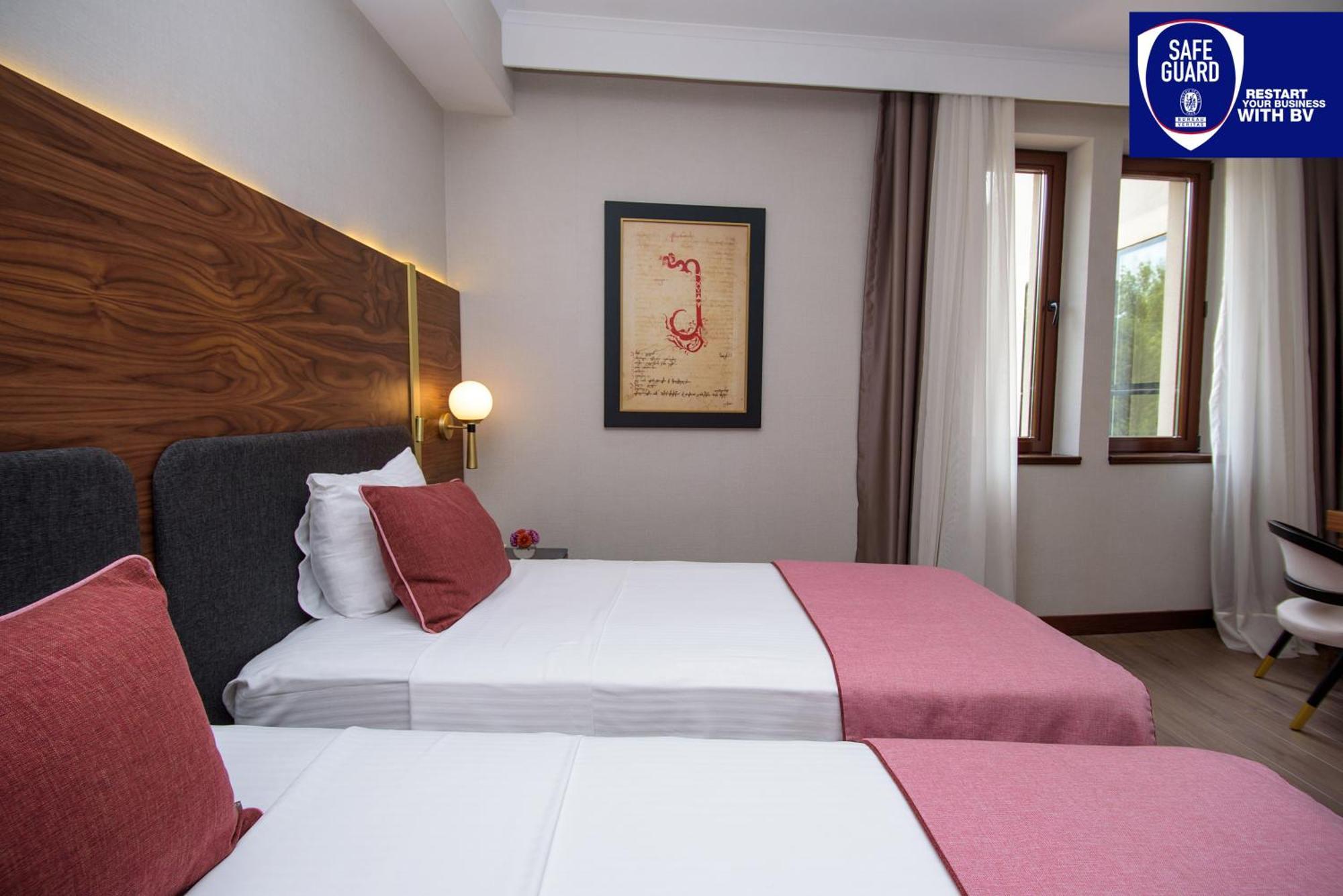 Standard Twin Room,1223602216:JPEG