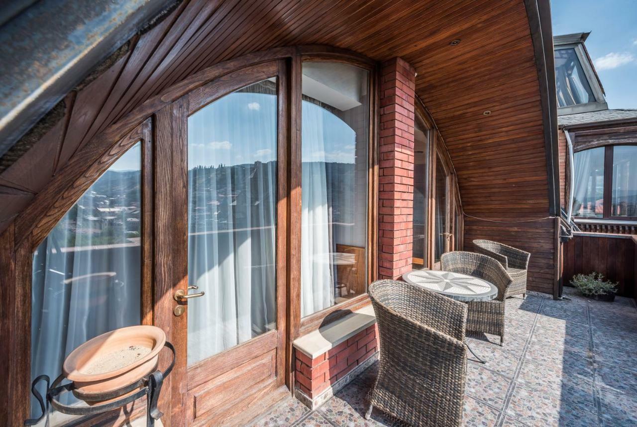 Apartamento con balcón