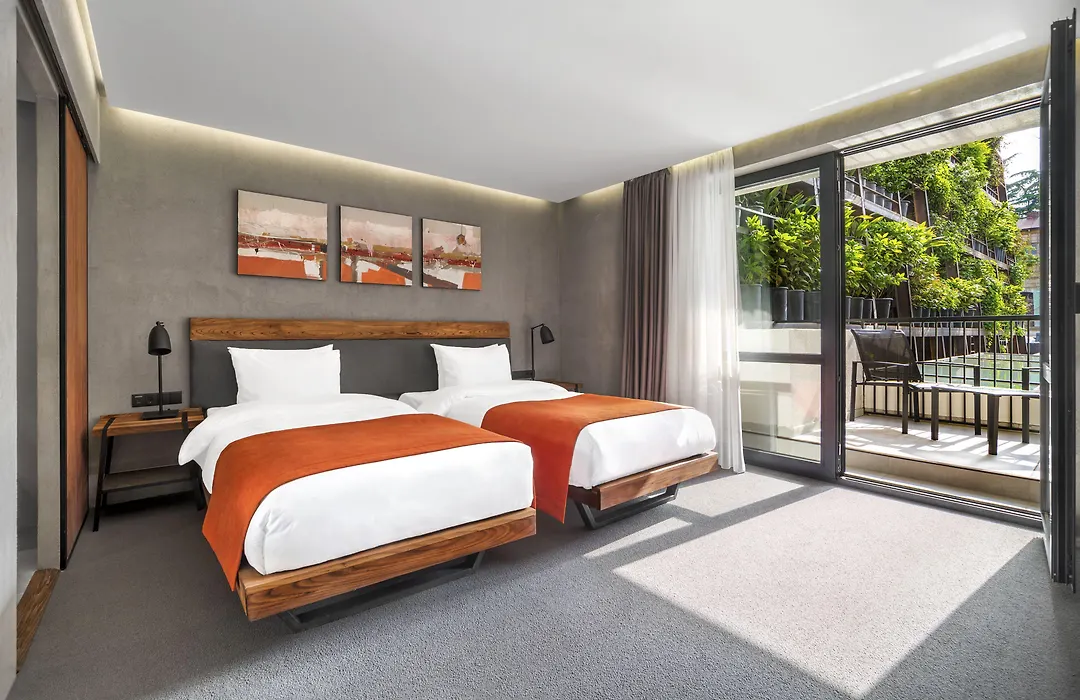 Iota Hotel Tbilisi-1