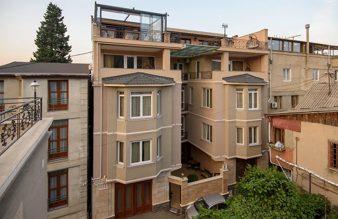 Kmm Hotel-1
