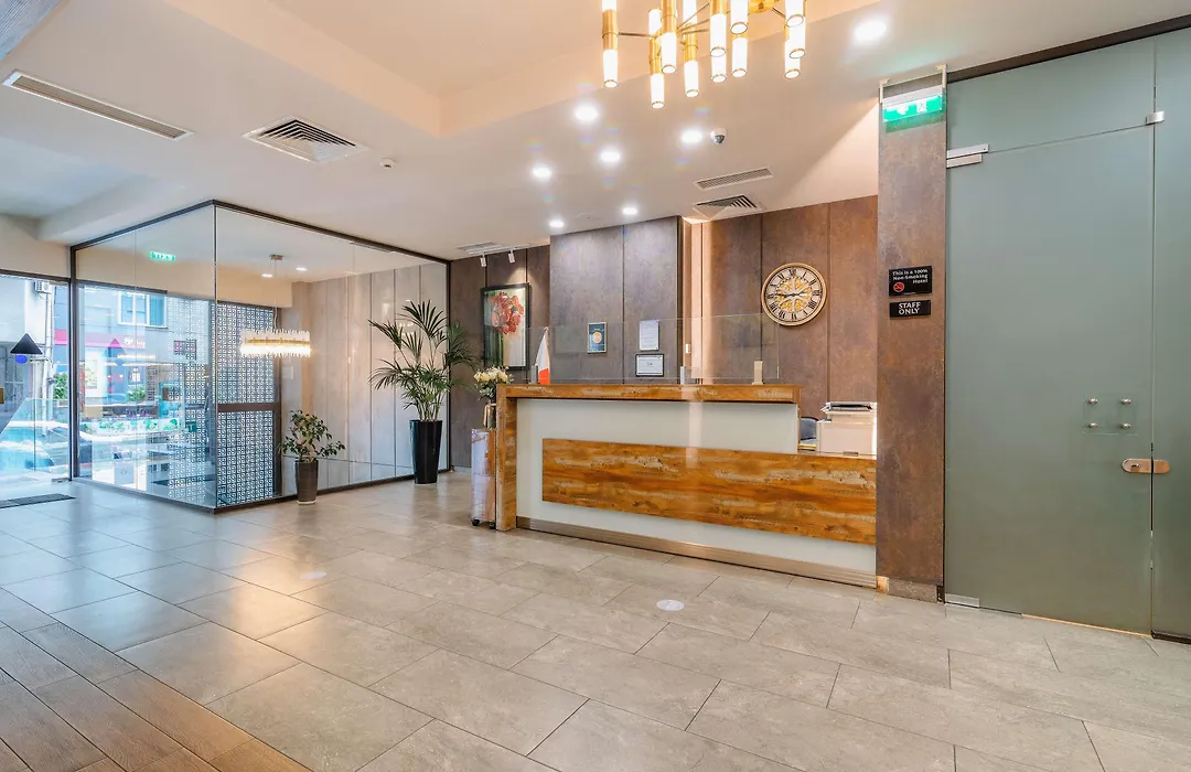Best Western Tbilisi City Center-1